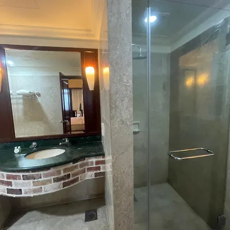Kl Ramlee Service Suite Times Square Kuala Lumpur Bagian luar foto